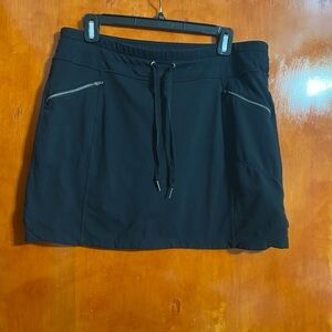 Athleta Womens Black Chelsea Cargo Skort Skirt Size large